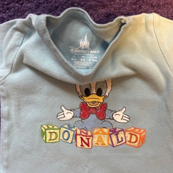 Disney Parks -baby Donald Duck t-shirt and pants set -6 months - Picture 4 of 8